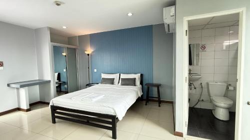 Mueang Samut Prakan District Apartment | Baan Paknam Budget Hotel