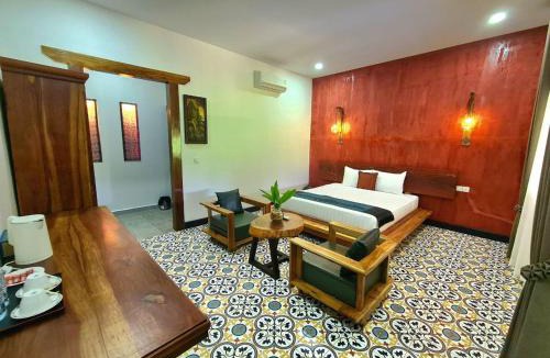 Kampot Hotel | Villa Romduol