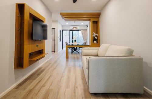 Cherngtalay House | T House