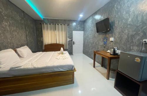 Mueang Kao House | J House Has Love 1