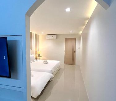 Nakhon Sawan Hotel | 24Rooms นครสวรรค์