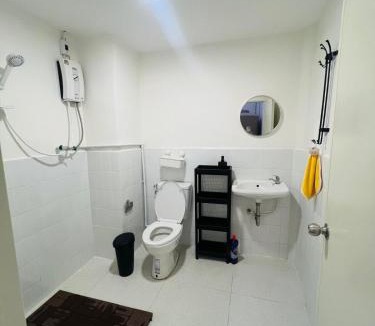 Bang Rak House | Bangrak house 200 meters near BTS SaphanTaksin in city