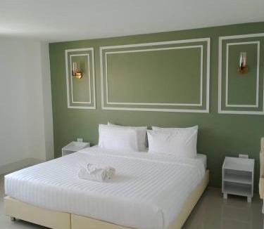 Hua Wiang Hotel | Regent Lodge Lampang