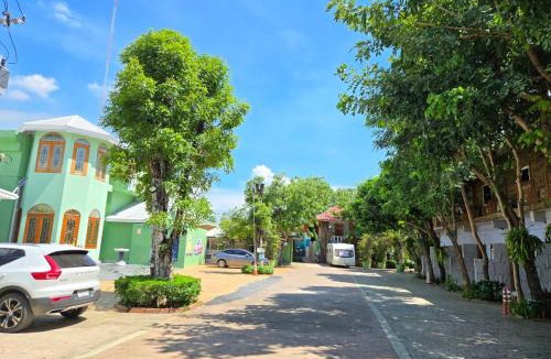 Chai Nat Hotel | Suwanna Riverside