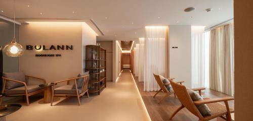 Nana Hotel | Maison Hotel Bangkok
