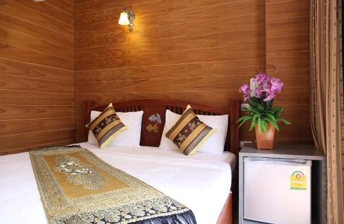 Talat Yot Hotel | Tanee Place