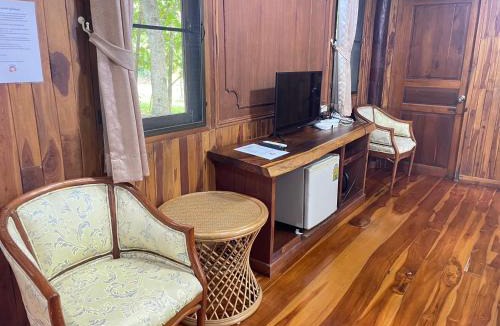 Sarika Villa | คุ้งน้ำ รีสอร์ท นครนายก