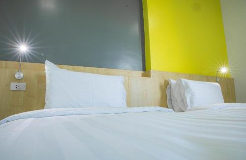 Nakhon Sawan Hotel | Ezyinn