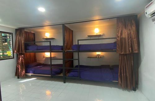 Pai House | Pai circus hostel