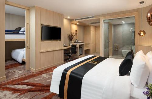 Nana Hotel | Eleven Bangkok Sukhumvit 11 by Kingston Hotels