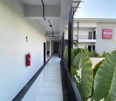 Uttaradit Hotel | Red Heritage Hotel
