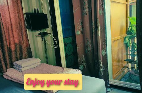 Phasi Charoen Hostel | Do Dee cafe