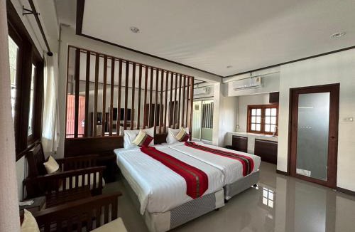 Wat Ket Hotel | Chirin Home ฌิรินทร์โฮม
