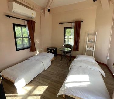 Aranyaprathet House | Chaisuk Bungalow