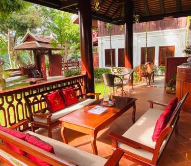 Luang Prabang Hotel | Luang Prabang Villa Sirikili River View