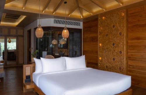 Siray Hotel | SINAE Phuket Luxury Hotel