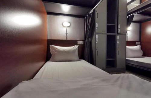Thung Maha Mek Hostel | Apartment45 Hostel