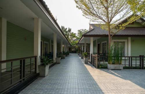 Mueang Kao Hotel | Le Charme Sukhothai Historical Park
