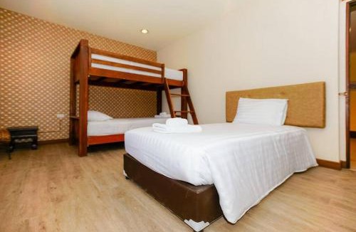 Old City Apartment | Family Room for 5 pax near Thapae Gate
