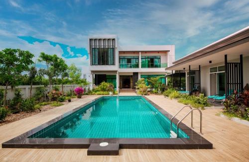Buriram House | Lotus Lake View