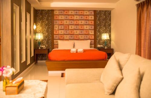 Nai Mueang Hotel | Kwan Ruen Park
