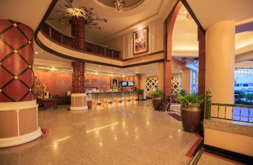 Nai Mueang Hotel | Kwan Ruen Park