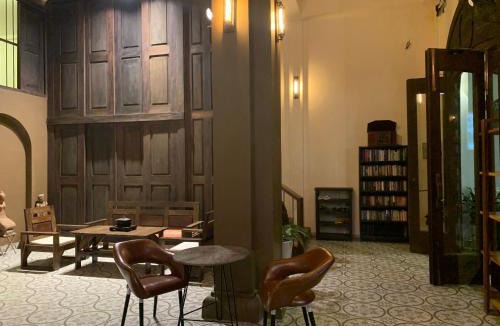 Kampot Hotel | The J Break Boutique