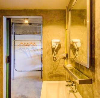 Old Phuket Town Hotel | Quip Bed & Breakfast