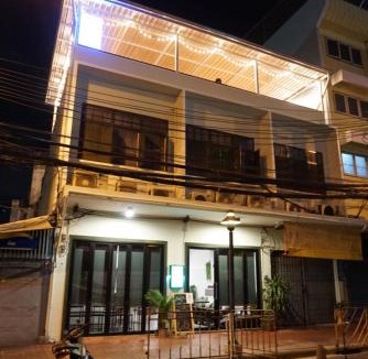 Bangkok Old Town Hostel | Krit Hostel