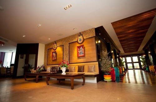 Lat Yao Hotel | Siam Paradise Entertainment Complex