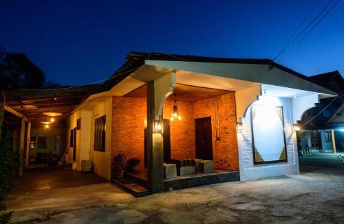 Wieng Bed & Breakfast | Huan Amphan