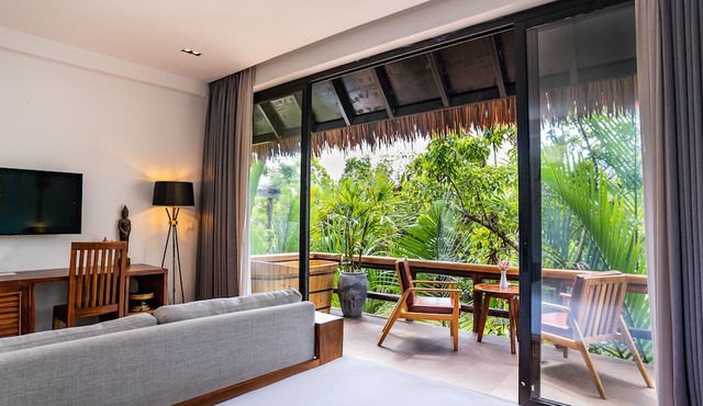 RiverTree Villa & Resort in Kampot