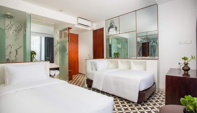 UTEY HOTEL