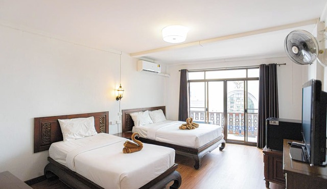 SK Boutique Maha Nakhon