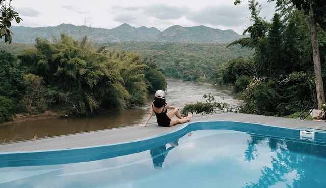 VeeVaree Riverkwai Resort