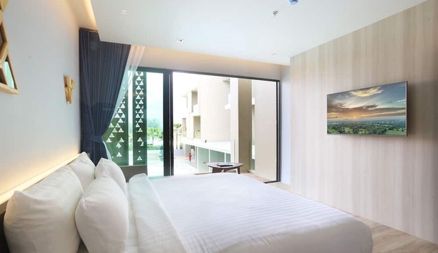The Signature Hotel Airport in Khlong Hoi Khong