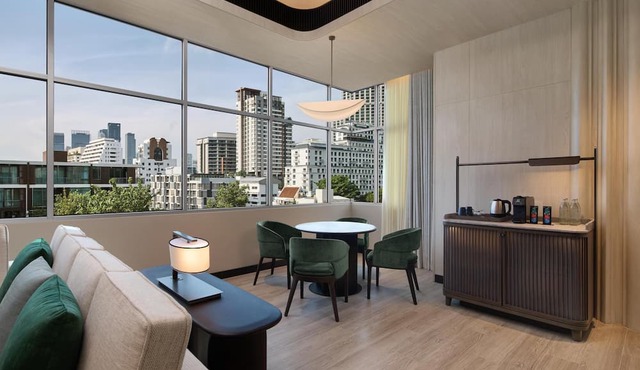 DoubleTree by Hilton Bangkok Ploenchit in Bangkok
