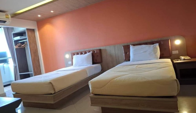 Lopburi Residence Hotel