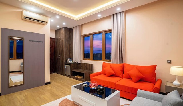 Lucky Ruby Border Casino in Kampong Rou