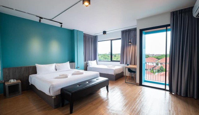 S.22 Hotel Suratthani