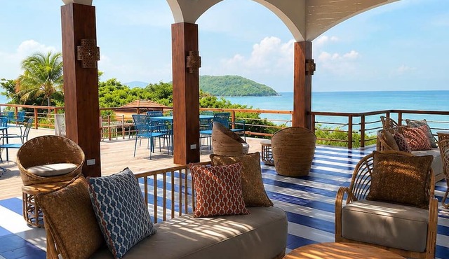 Baan Jai Dee Beach Front Hotel