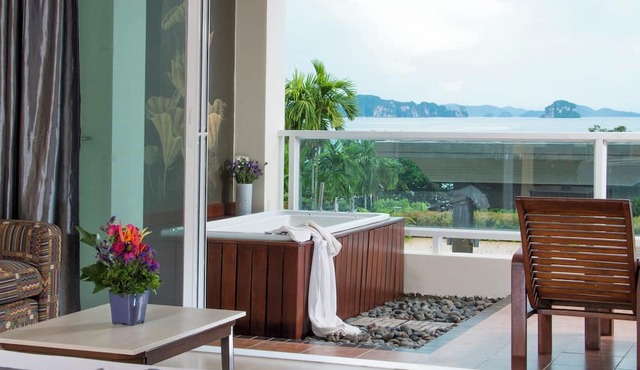 Anyavee Tubkaek Beach Resort in Krabi