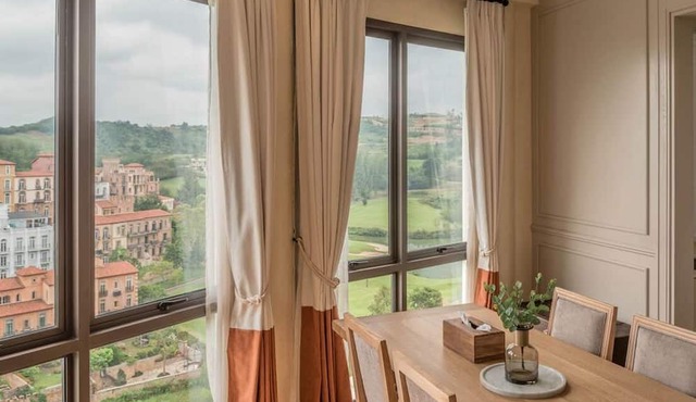 Toscana Piazza by Toscana Valley