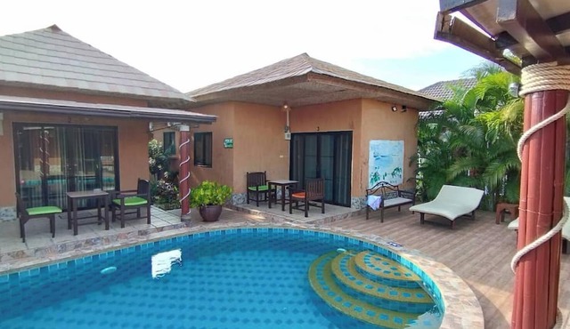 Panisara Pool Villa in Hua Hin