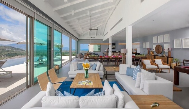 Tropical Castle Villa Phuket in Choeng Thale
