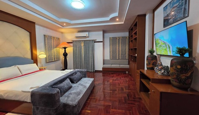 Entire Home at Racha Herb Gardens 5br, Sleeps 11