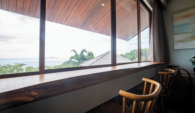 Bell Seaside Luxury Villa