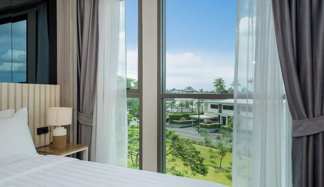 Ozone 1Br Condo In Excellent Laguna Area in Choeng Thale