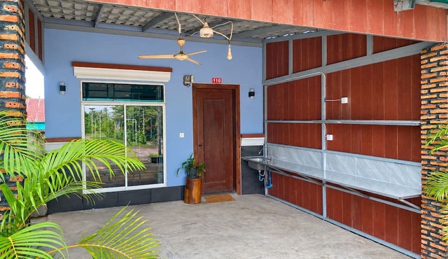 AHHA Bungalow Kampot in Kampot