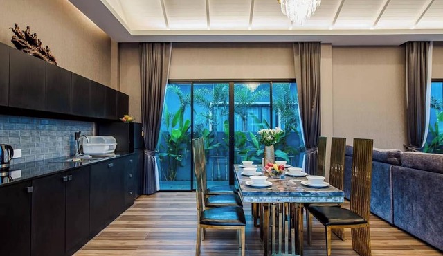 Sky Blue Pool Villa at Hua Hin 3bedrooms and 4 Bathrooms Near Cha-am Beach